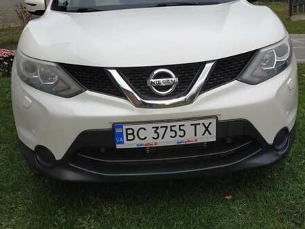 Белый Ниссан Кашкай, объемом двигателя 1.2 л и пробегом 138 тыс. км за 13300 $, фото 1 на Automoto.ua