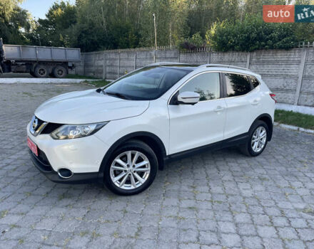 Білий Ніссан Кашкай, об'ємом двигуна 1.6 л та пробігом 247 тис. км за 14500 $, фото 1 на Automoto.ua