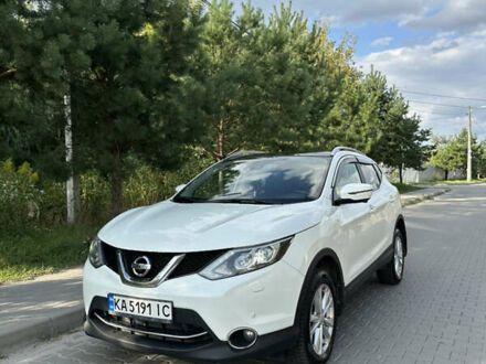 Ниссан Кашкай 2015 в Киеве на Automoto.ua Белый Ниссан Кашкай, объемом двигателя 2 л и пробегом 220 тыс. км за 14500 $, фото 1 на Automoto.ua