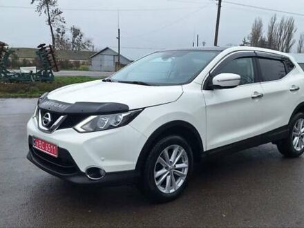 Белый Ниссан Кашкай, объемом двигателя 1.5 л и пробегом 134 тыс. км за 14900 $, фото 1 на Automoto.ua