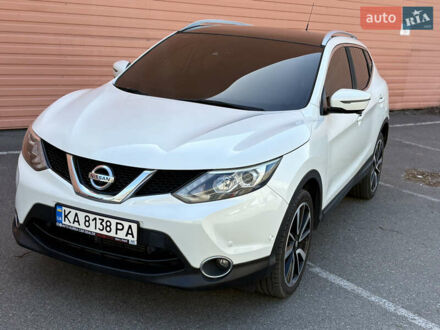 Белый Ниссан Кашкай, объемом двигателя 1.6 л и пробегом 155 тыс. км за 14999 $, фото 1 на Automoto.ua