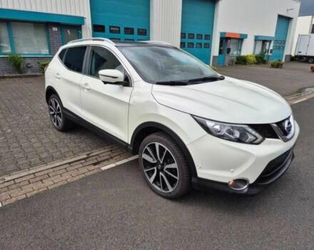 Білий Ніссан Кашкай, об'ємом двигуна 1.6 л та пробігом 77 тис. км за 8100 $, фото 1 на Automoto.ua