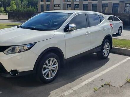 Ніссан Кашкай 2015 у Києві на Automoto.ua Білий Ніссан Кашкай, об'ємом двигуна 1.2 л та пробігом 145 тис. км за 14200 $, фото 1 на Automoto.ua