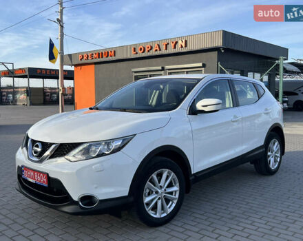 Белый Ниссан Кашкай, объемом двигателя 1.5 л и пробегом 113 тыс. км за 17049 $, фото 1 на Automoto.ua