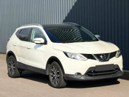 Белый Ниссан Кашкай, объемом двигателя 1.6 л и пробегом 77 тыс. км за 10200 $, фото 1 на Automoto.ua