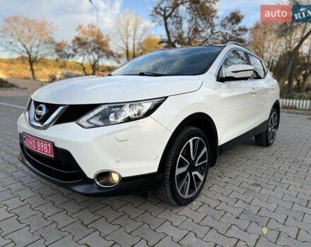 Белый Ниссан Кашкай, объемом двигателя 1.5 л и пробегом 179 тыс. км за 16900 $, фото 1 на Automoto.ua