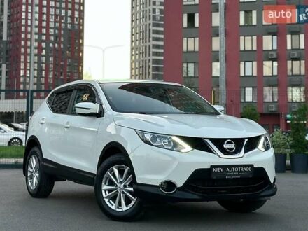 Белый Ниссан Кашкай, объемом двигателя 1.2 л и пробегом 128 тыс. км за 14900 $, фото 1 на Automoto.ua