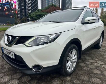 Белый Ниссан Кашкай, объемом двигателя 1.6 л и пробегом 87 тыс. км за 15500 $, фото 1 на Automoto.ua