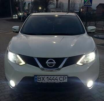 Белый Ниссан Кашкай, объемом двигателя 1.6 л и пробегом 208 тыс. км за 16500 $, фото 1 на Automoto.ua