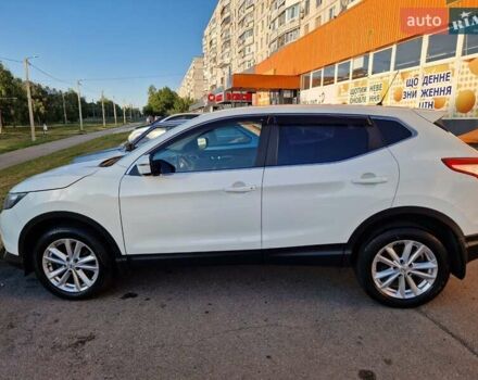 Белый Ниссан Кашкай, объемом двигателя 1.2 л и пробегом 127 тыс. км за 13000 $, фото 1 на Automoto.ua