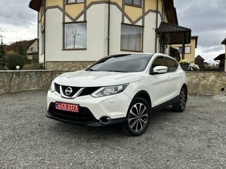 Белый Ниссан Кашкай, объемом двигателя 1.5 л и пробегом 230 тыс. км за 13990 $, фото 1 на Automoto.ua