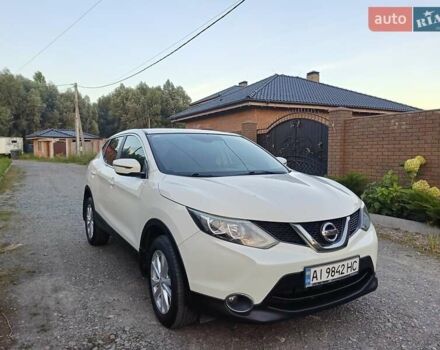 Білий Ніссан Кашкай, об'ємом двигуна 1.2 л та пробігом 82 тис. км за 13500 $, фото 1 на Automoto.ua