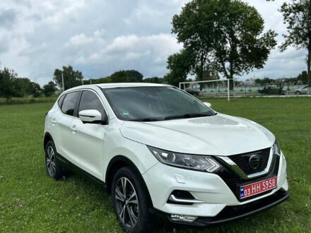 Белый Ниссан Кашкай, объемом двигателя 1.6 л и пробегом 123 тыс. км за 18200 $, фото 1 на Automoto.ua