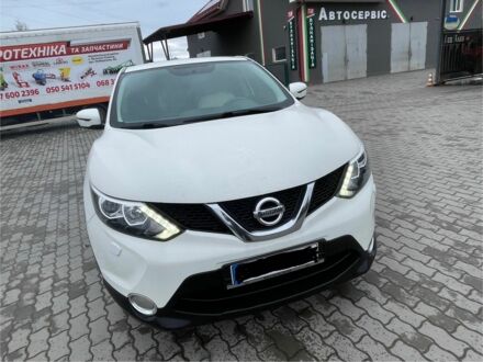Ниссан Кашкай 2017 в Коломые на Automoto.ua Белый Ниссан Кашкай, объемом двигателя 1.5 л и пробегом 185 тыс. км за 13900 $, фото 1 на Automoto.ua