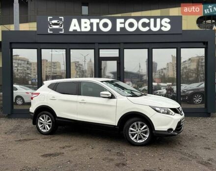 Белый Ниссан Кашкай, объемом двигателя 1.2 л и пробегом 158 тыс. км за 14990 $, фото 1 на Automoto.ua
