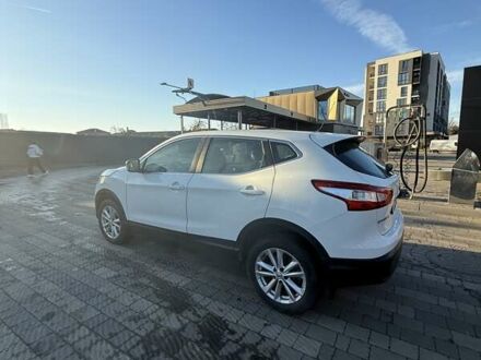 Білий Ніссан Кашкай, об'ємом двигуна 1.6 л та пробігом 71 тис. км за 15500 $, фото 1 на Automoto.ua