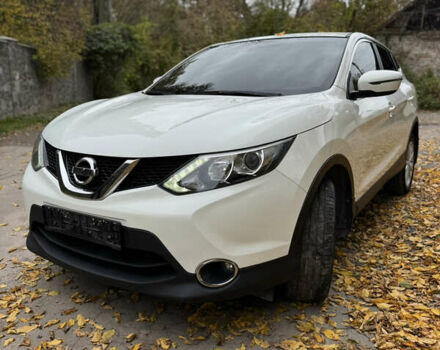 Білий Ніссан Кашкай, об'ємом двигуна 1.2 л та пробігом 108 тис. км за 15000 $, фото 1 на Automoto.ua