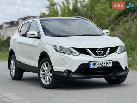Ниссан Кашкай 2017 в Ровно на Automoto.ua Белый Ниссан Кашкай, объемом двигателя 1.6 л и пробегом 99 тыс. км за 17950 $, фото 1 на Automoto.ua
