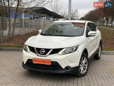 Білий Ніссан Кашкай, об'ємом двигуна 1.6 л та пробігом 160 тис. км за 15900 $, фото 1 на Automoto.ua