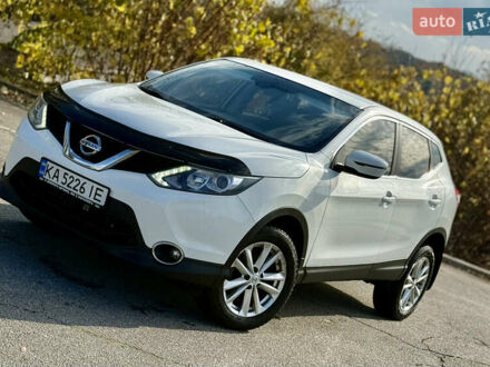 Ниссан Кашкай 2017 в Запорожье на Automoto.ua Белый Ниссан Кашкай, объемом двигателя 1.2 л и пробегом 150 тыс. км за 11700 $, фото 1 на Automoto.ua