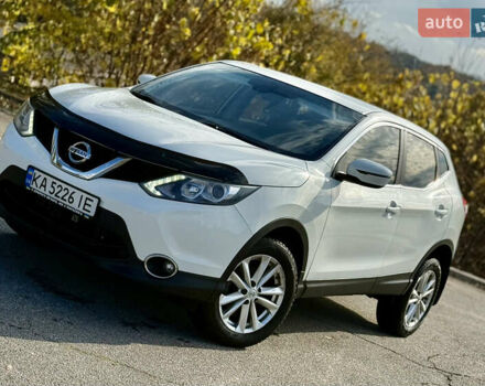 Ниссан Кашкай 2017 в Запорожье на Automoto.ua Белый Ниссан Кашкай, объемом двигателя 1.2 л и пробегом 150 тыс. км за 11700 $, фото 1 на Automoto.ua