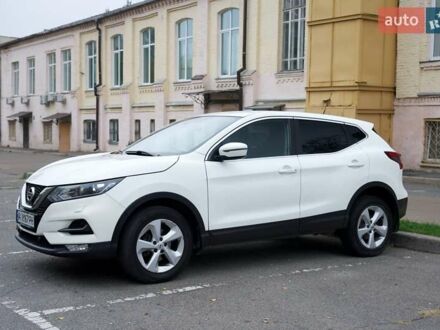 Белый Ниссан Кашкай, объемом двигателя 1.2 л и пробегом 141 тыс. км за 14300 $, фото 1 на Automoto.ua
