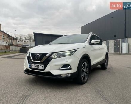 Белый Ниссан Кашкай, объемом двигателя 1.6 л и пробегом 58 тыс. км за 17900 $, фото 1 на Automoto.ua