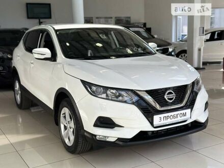 Ніссан Кашкай 2018 у Полтаві на Automoto.ua Білий Ніссан Кашкай, об'ємом двигуна 1.2 л та пробігом 128 тис. км за 16400 $, фото 1 на Automoto.ua