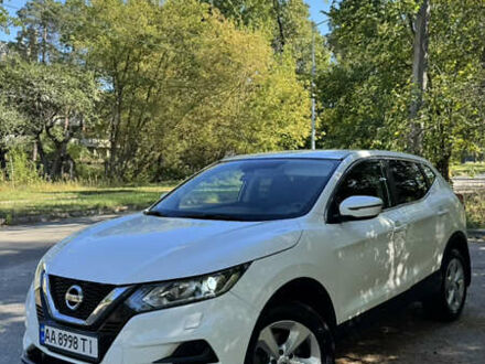 Білий Ніссан Кашкай, об'ємом двигуна 1.2 л та пробігом 78 тис. км за 17200 $, фото 1 на Automoto.ua