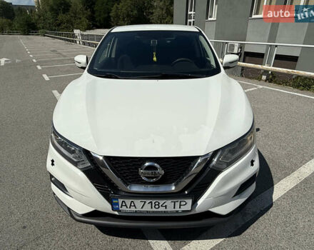 Белый Ниссан Кашкай, объемом двигателя 1.2 л и пробегом 190 тыс. км за 14900 $, фото 1 на Automoto.ua