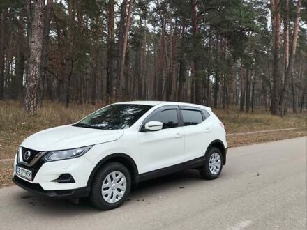 Белый Ниссан Кашкай, объемом двигателя 1.2 л и пробегом 42 тыс. км за 18200 $, фото 1 на Automoto.ua