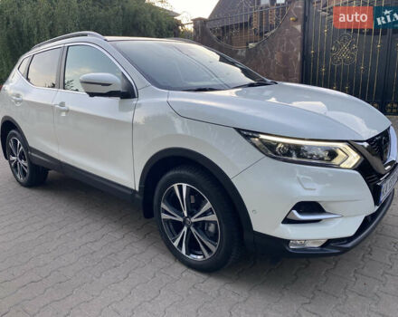 Белый Ниссан Кашкай, объемом двигателя 1.6 л и пробегом 92 тыс. км за 20700 $, фото 1 на Automoto.ua