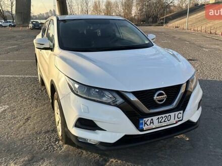 Ниссан Кашкай 2018 в Киеве на Automoto.ua Белый Ниссан Кашкай, объемом двигателя 1.2 л и пробегом 120 тыс. км за 12300 $, фото 1 на Automoto.ua