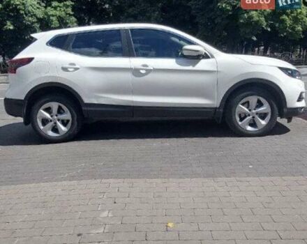 Белый Ниссан Кашкай, объемом двигателя 1.6 л и пробегом 120 тыс. км за 17000 $, фото 1 на Automoto.ua