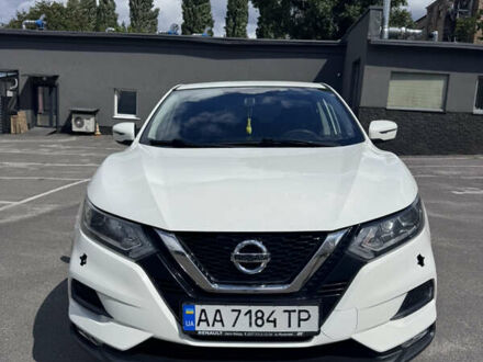 Ниссан Кашкай 2018 в Киеве на Automoto.ua Белый Ниссан Кашкай, объемом двигателя 1.2 л и пробегом 187 тыс. км за 11200 $, фото 1 на Automoto.ua