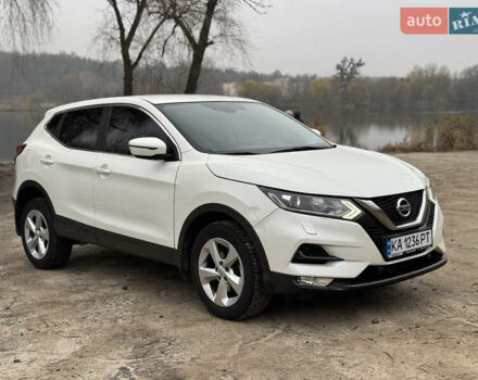 Белый Ниссан Кашкай, объемом двигателя 1.2 л и пробегом 76 тыс. км за 13300 $, фото 1 на Automoto.ua