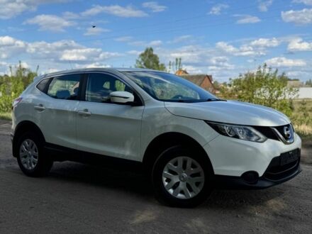 Ніссан Кашкай 2018 у Ахтырке на Automoto.ua Білий Ніссан Кашкай, об'ємом двигуна 1.2 л та пробігом 129 тис. км за 10750 $, фото 1 на Automoto.ua