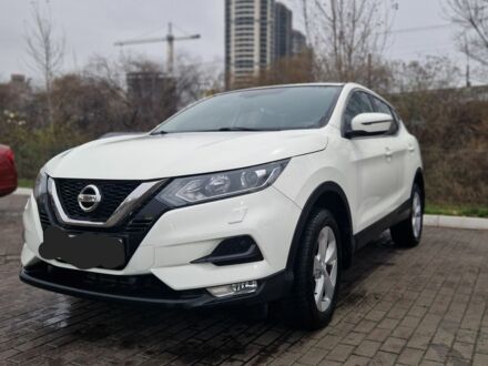 Белый Ниссан Кашкай, объемом двигателя 2 л и пробегом 61 тыс. км за 23000 $, фото 1 на Automoto.ua