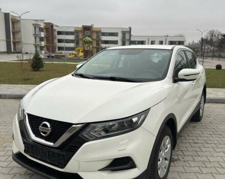 Белый Ниссан Кашкай, объемом двигателя 1.2 л и пробегом 135 тыс. км за 13555 $, фото 1 на Automoto.ua