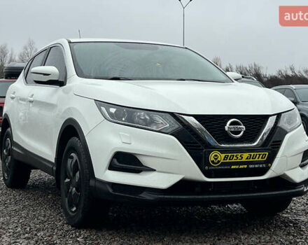 Белый Ниссан Кашкай, объемом двигателя 1.6 л и пробегом 66 тыс. км за 21500 $, фото 1 на Automoto.ua