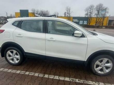 Білий Ніссан Кашкай, об'ємом двигуна 1.6 л та пробігом 122 тис. км за 19800 $, фото 1 на Automoto.ua