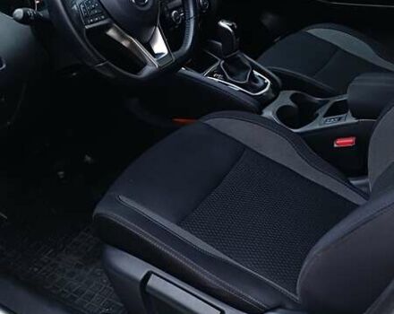 Белый Ниссан Кашкай, объемом двигателя 1.6 л и пробегом 75 тыс. км за 21000 $, фото 1 на Automoto.ua