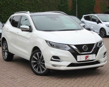 Белый Ниссан Кашкай, объемом двигателя 1.3 л и пробегом 49 тыс. км за 4200 $, фото 1 на Automoto.ua