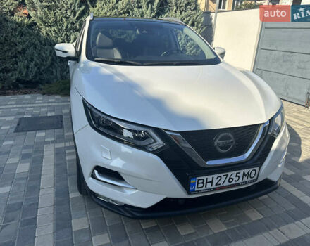Белый Ниссан Кашкай, объемом двигателя 1.6 л и пробегом 17 тыс. км за 20700 $, фото 1 на Automoto.ua