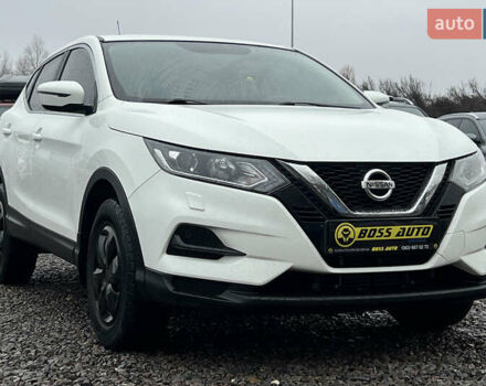 Белый Ниссан Кашкай, объемом двигателя 1.6 л и пробегом 66 тыс. км за 20999 $, фото 1 на Automoto.ua