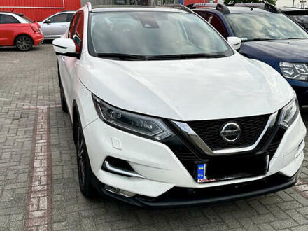 Білий Ніссан Кашкай, об'ємом двигуна 1.6 л та пробігом 102 тис. км за 18000 $, фото 1 на Automoto.ua