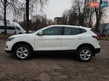 Ниссан Кашкай 2020 в Черкассах на Automoto.ua Белый Ниссан Кашкай, объемом двигателя 1.6 л и пробегом 119 тыс. км за 18450 $, фото 1 на Automoto.ua