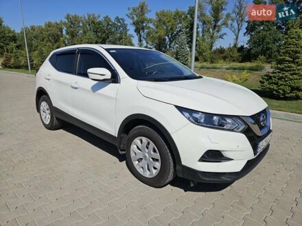 Ниссан Кашкай 2020 в Киеве на Automoto.ua Белый Ниссан Кашкай, объемом двигателя 1.6 л и пробегом 101 тыс. км за 21000 $, фото 1 на Automoto.ua