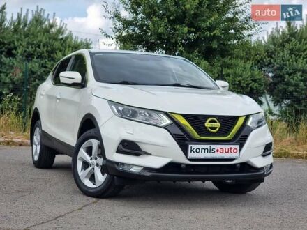 Білий Ніссан Кашкай, об'ємом двигуна 1.2 л та пробігом 90 тис. км за 15499 $, фото 1 на Automoto.ua