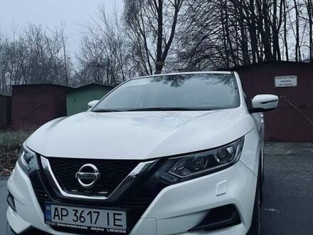 Белый Ниссан Кашкай, объемом двигателя 1.6 л и пробегом 33 тыс. км за 19500 $, фото 1 на Automoto.ua
